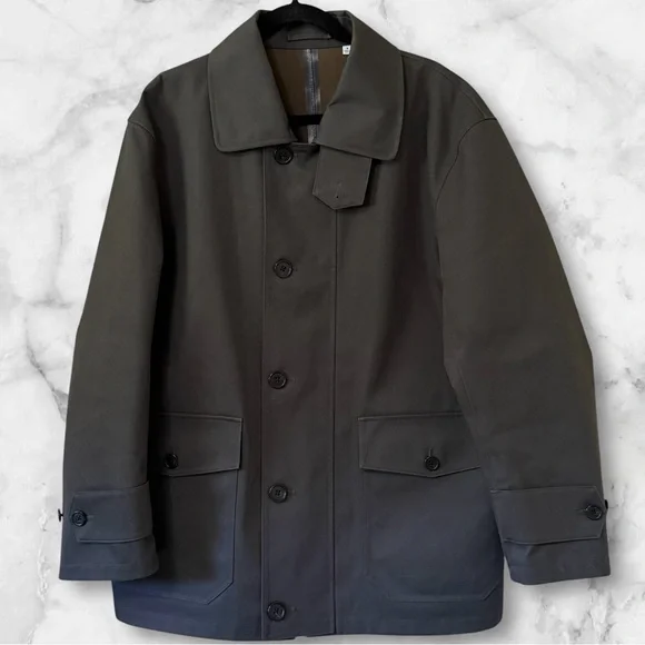 Uniqlo U Lemaire BlockTech Short Half Coat Men's
Medium Waterproof Raincoat - Picture 2 of 8